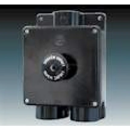 Spínač 35363-81 ťahový 400V