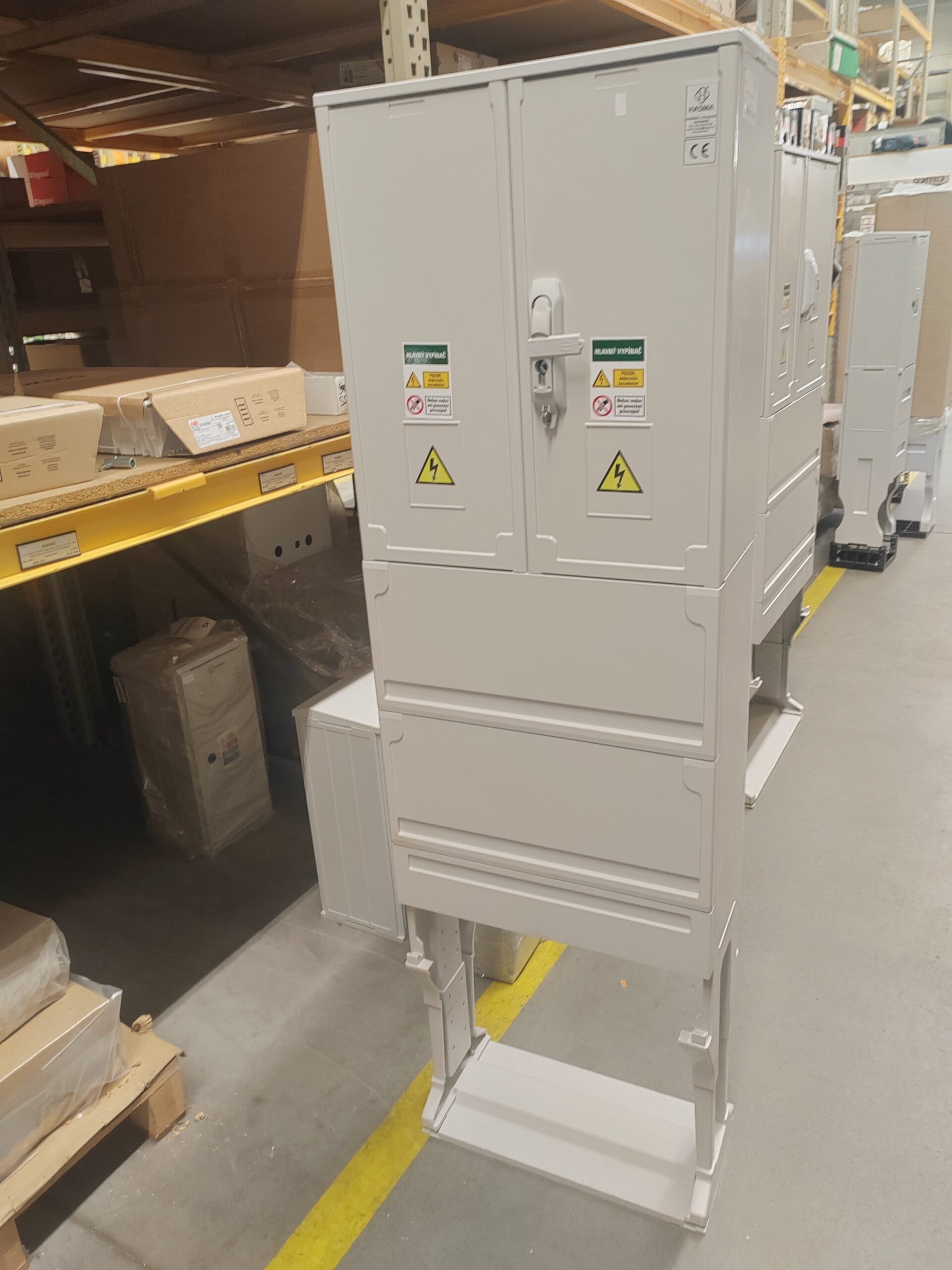 Rozvádzač RE1.0 F533 2x xxA P0